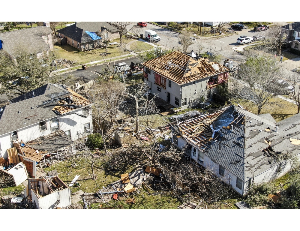 Usa: violento tornado in Oklahoma, ingenti danni