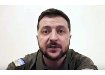 Presidente pubblica video con i gesti dei propri concittadini