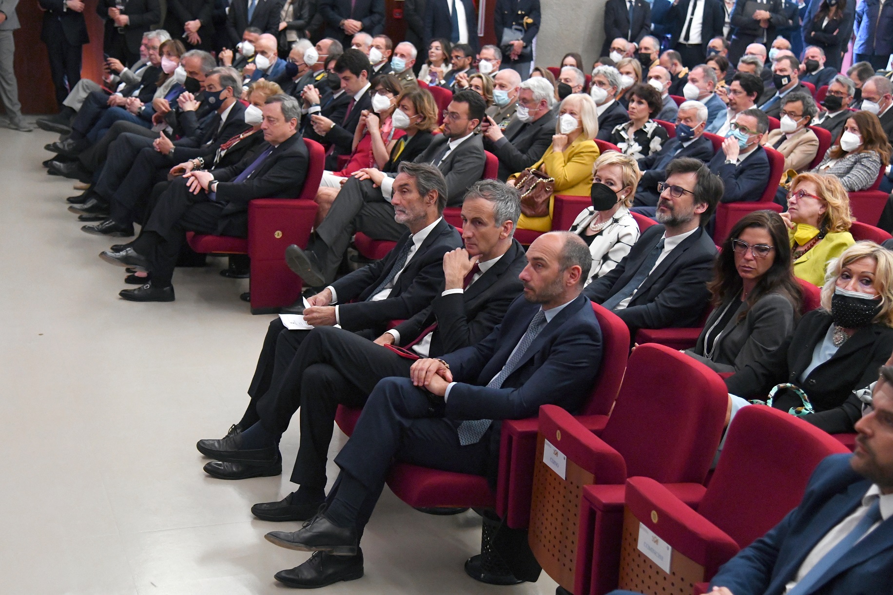 Draghi a Milano, le reazioni alle parole del presidente