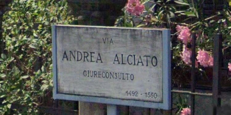 via alciato