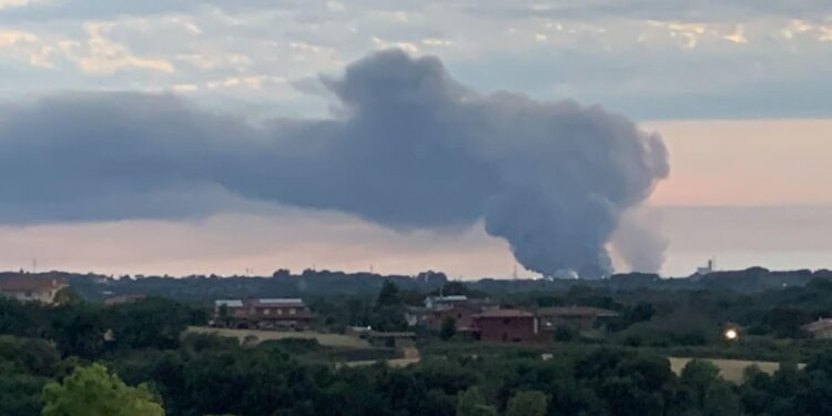 Rilievi dopo l'incendio