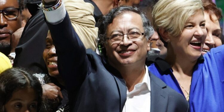 Leader della sinistra ma anche alcuni conservatori