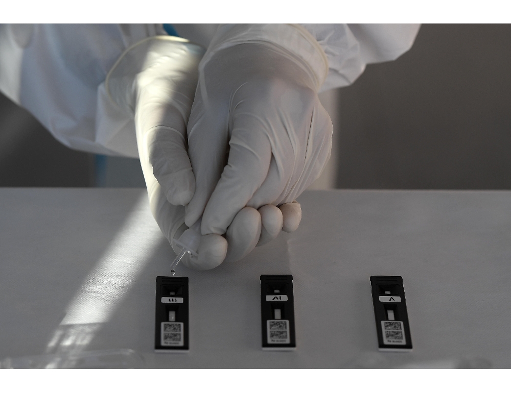 Covid: 8.512 positivi, 70 le vittime