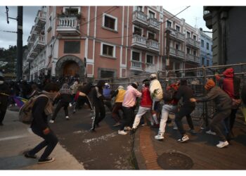 Manifestazioni e occupazioni impediscono rispetto contratti