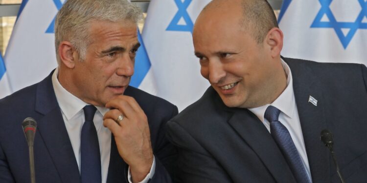 Premier attacca Netanyahu e 2 deputati arabi per voto contrario