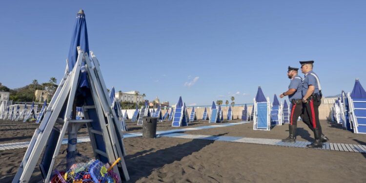 Preso in spiaggia del Casertano