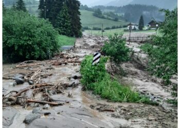 Straripa torrente in val Ridanna