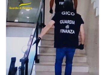 Nuove accuse per fratelli Del Re: Blitz dei finanzieri di Napoli