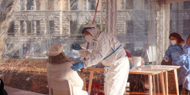 Garantire forniture di vaccini adeguate