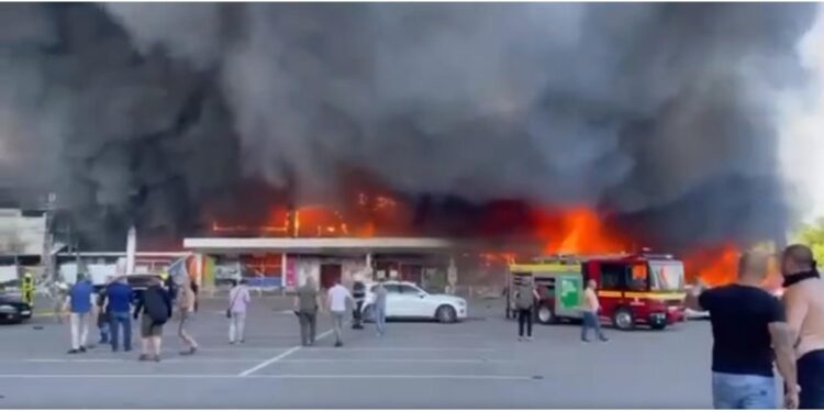 'L'edificio è in fiamme
