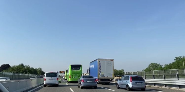 Estate Autostrada A9 Traffico Como