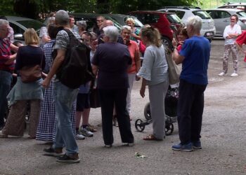 Protesta chiusura via del Dos