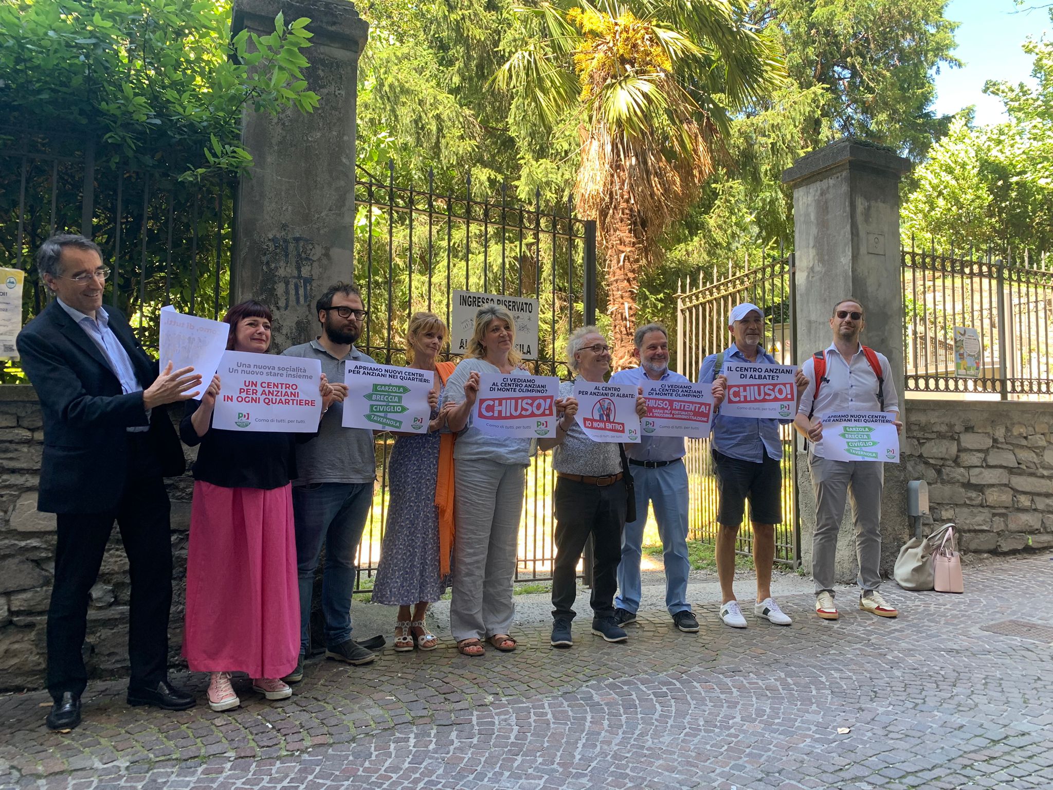 La proposta del Pd: “Nuovi centri anziani nei quartieri di Como”