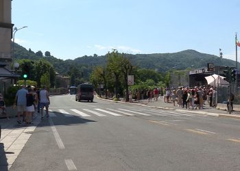 Progetto per gli arredi urbani del lungolago di Como