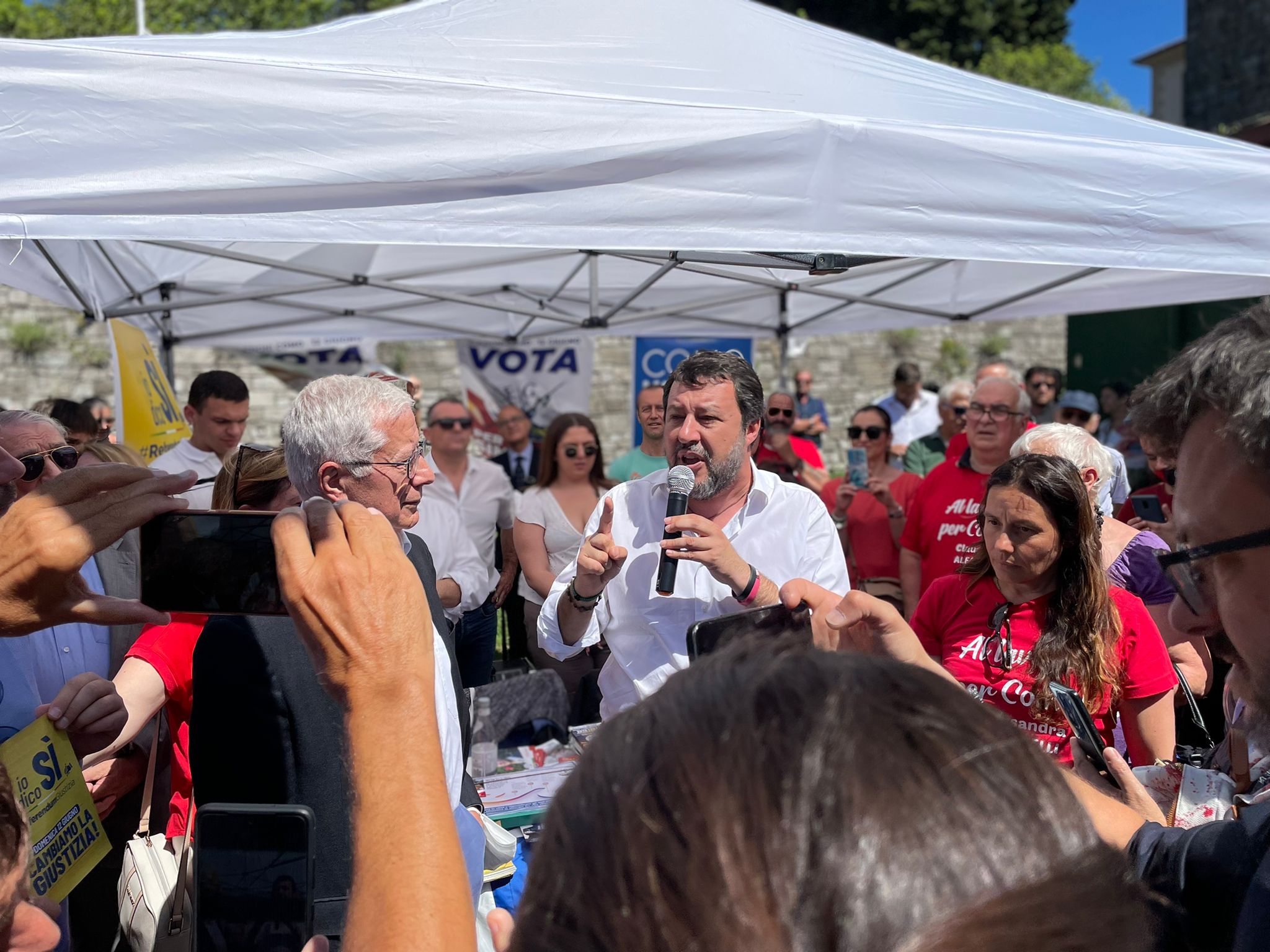 Salvini a Como sul caro benzina: “Sconto almeno fino all’autunno”