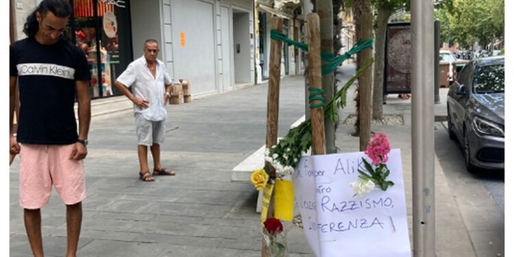 La maggior parte delle persone è indifferente