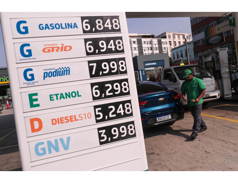 Brasile: benzinai obbligati a esporre riduzione dei prezzi