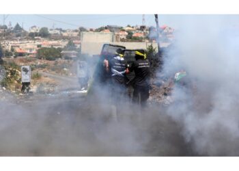 Lungo scontro a fuoco notturno nella 'casbah' della città