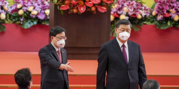 Durante visita presidente cinese per 25 anni ritorno della città