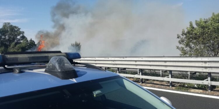 Sul posto anche Polstrada per la messa in sicurezza del traffico