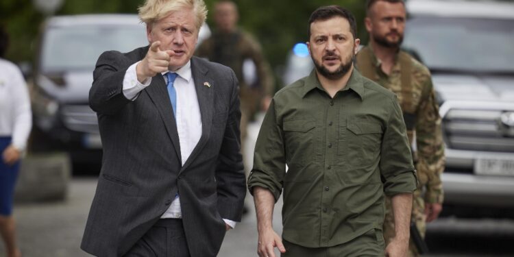 Scambio di elogi fra leader uscente Gb e presidente Ucraina