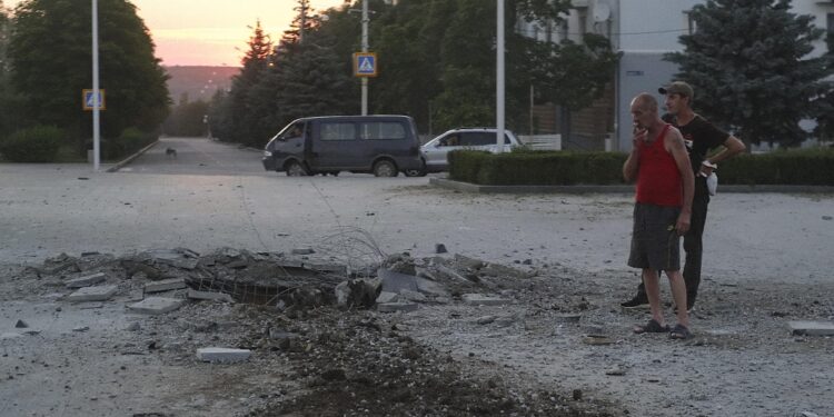 Soldati di Mosca costretti a ritirarsi a Sloviansk e a Avdiivka