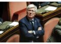 Il senatore avrebbe preso 350mila euro da conti Forza Italia