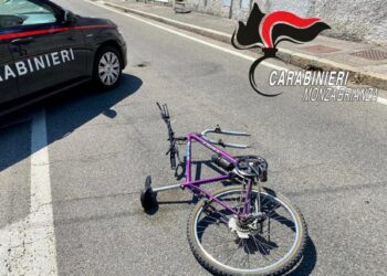 Arrestato dopo altri due incidenti anche grazie a passanti