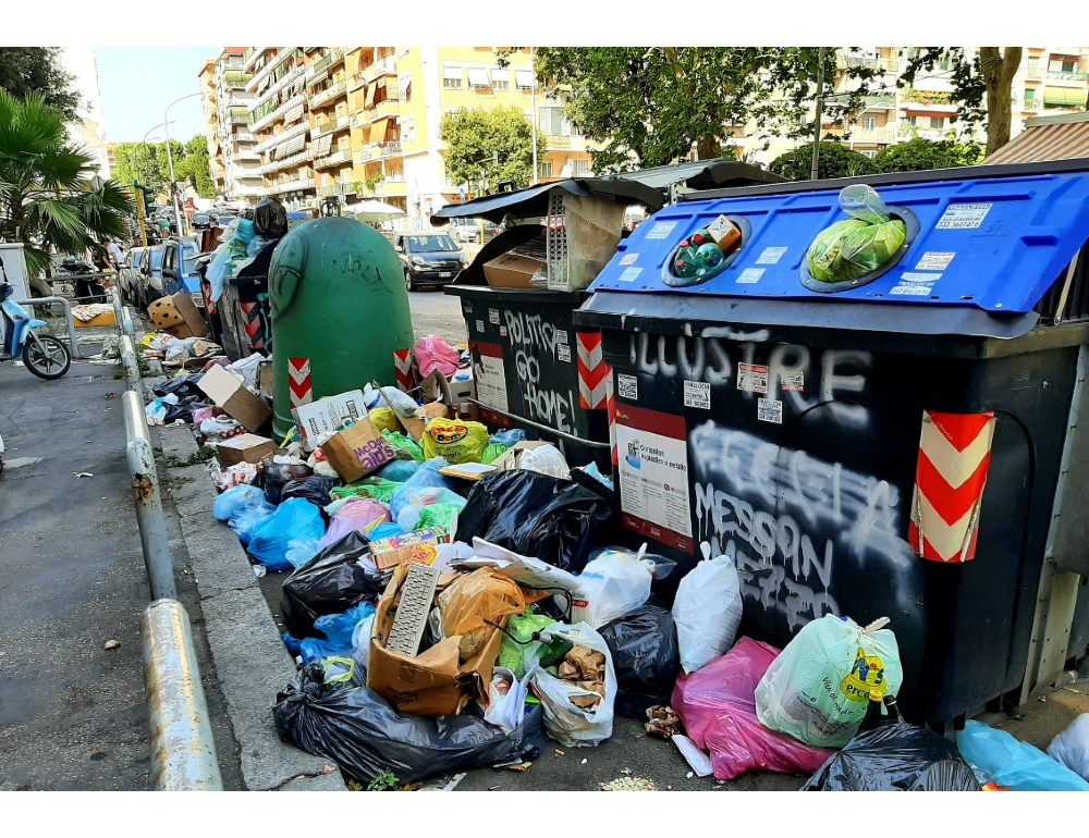 Roma: vescovo Ambarus, rischiamo la giungla urbana