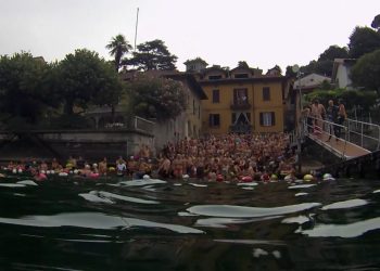 traversata a nuoto lago di como