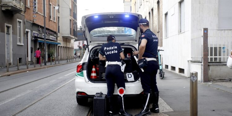 Richiesti esami tossicologici su 51enne conducente auto