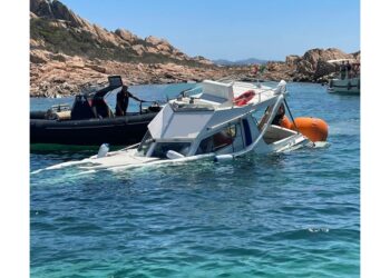Turisti del nord Italia soccorsi dalla Guardia Costiera