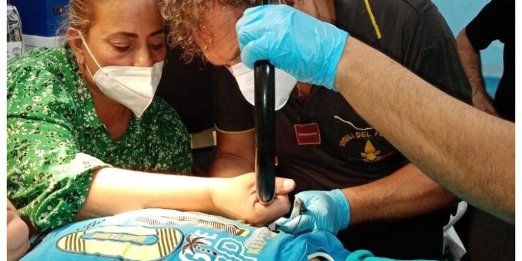 Si era conficcato per caduta.Intervento pronto soccorso Crotone