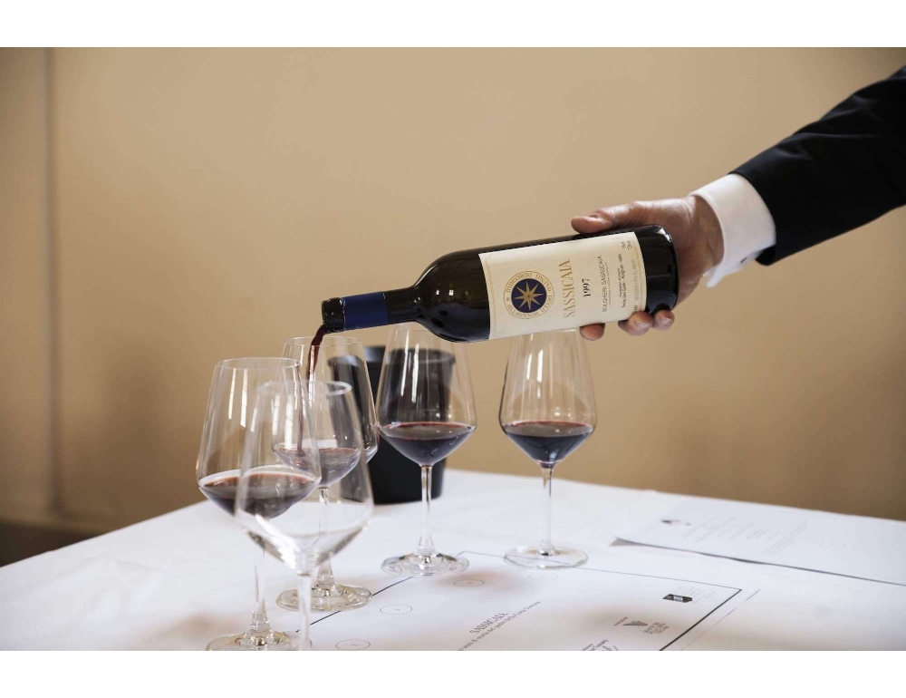 Minaccia incendi al Sassicaia, denunciato per tentata estorsione