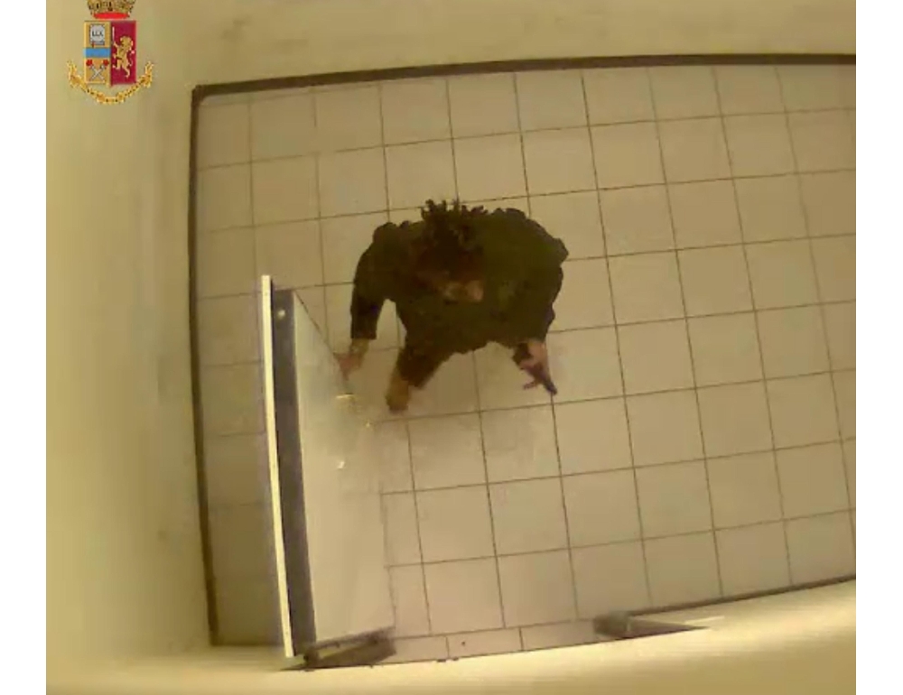 Sparatoria Questura: Meran ancora in carcere a Verona