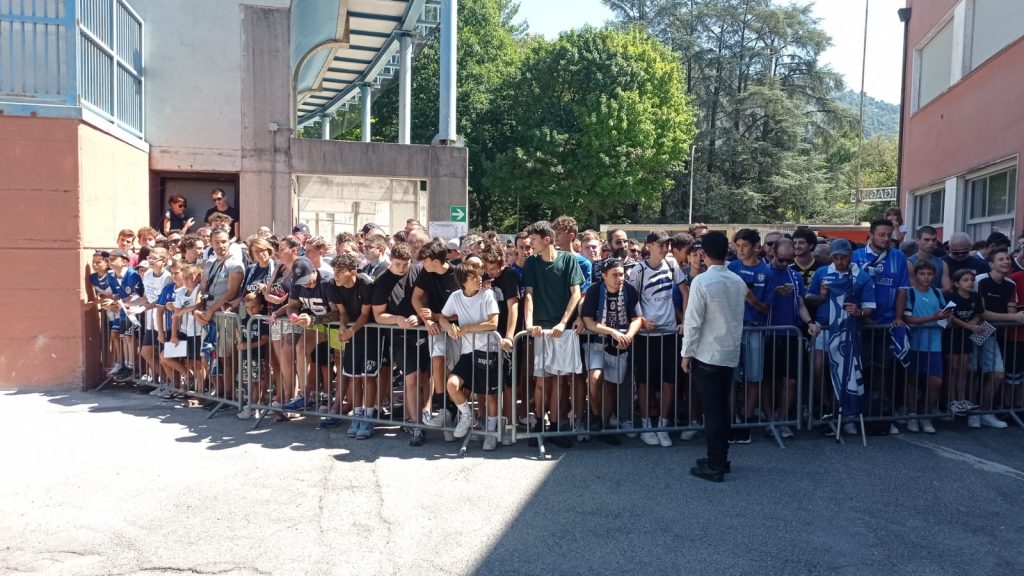 Tifosi allo stadio