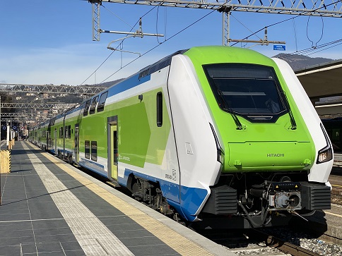 Linea S11 Como-Milano raddoppiano le corse nei festivi