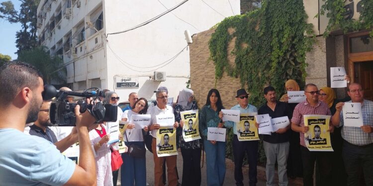 In cento ad Algeri per dire 'No alla reclusione dei reporter'