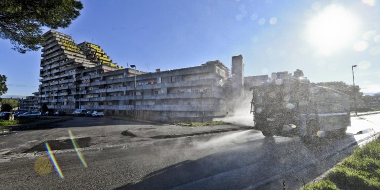 In quartiere Napoli blitz dei Cc