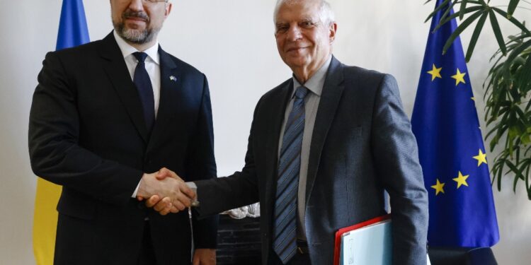 'Ue vi sosterrà fino in fondo nel vostro viaggio'
