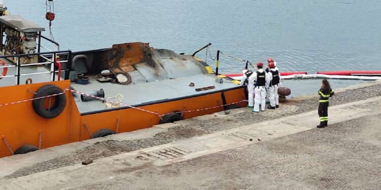 Trasferito nel Policlinico di Bari. Ieri erano morti 3 colleghi