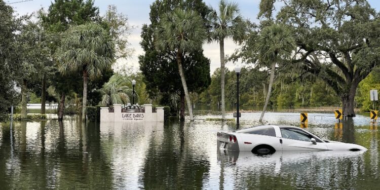 Aeroporti internazionali Orlando e Jacksonville riprendono voli