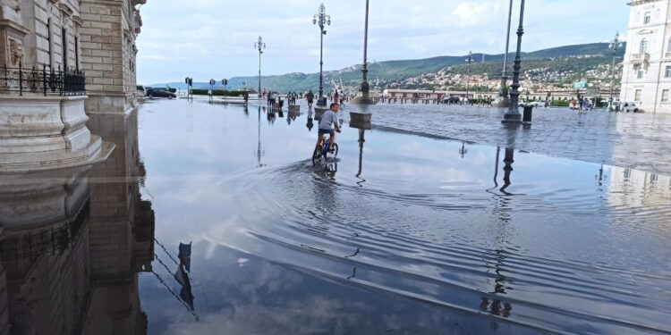 Tutti i pompieri impegnati