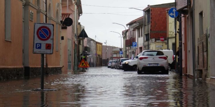 Tanti i disagi dopo 30 minuti di pioggia