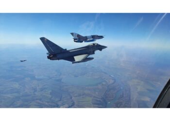 Caccia impegnati nella missione di 'air policing' della Nato