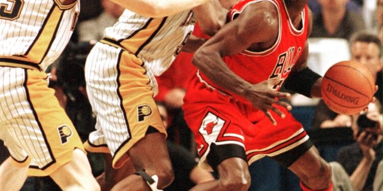 Indossata durante partita finali Nba 1998 con Chicago Bulls