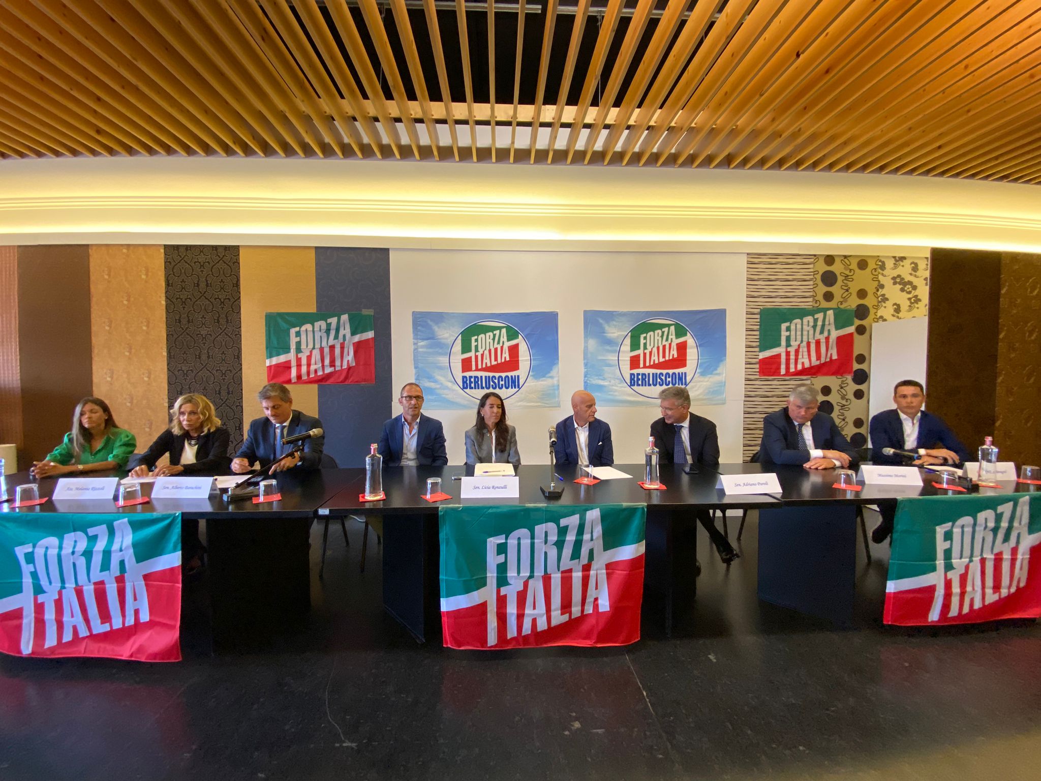 Forza Italia presenta i candidati di Camera e Senato, le priorità: crisi energetica e lavoro