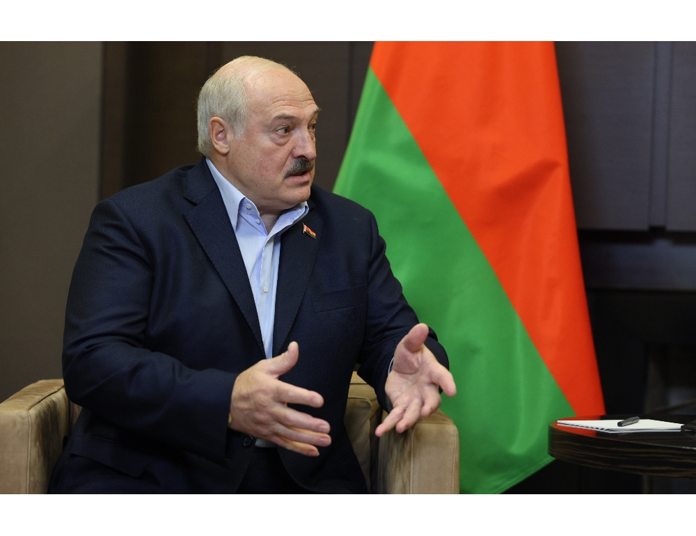 Lukashenko, ‘Ucraina, Lituania e Polonia ci minacciano’