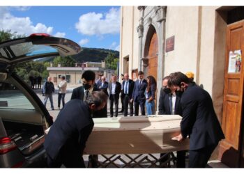 Opposizione chiede chiarimenti