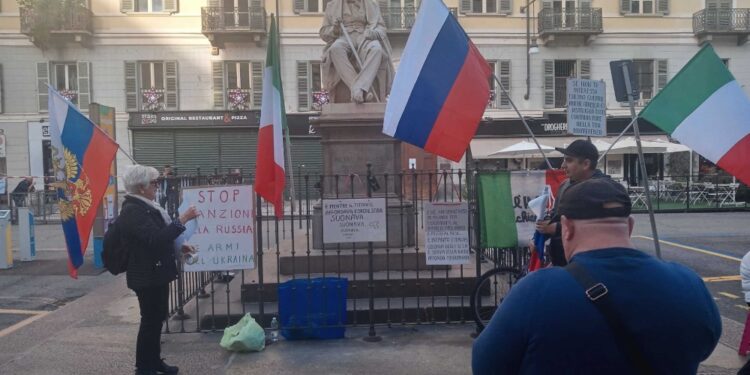 In piazza Comitati nati da proteste No Vax e No Green Pass